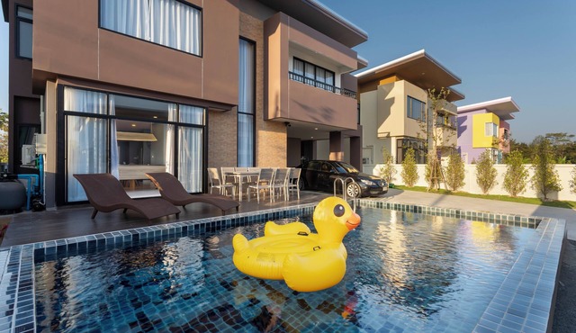 Kanna Brickhouse Pool Villa