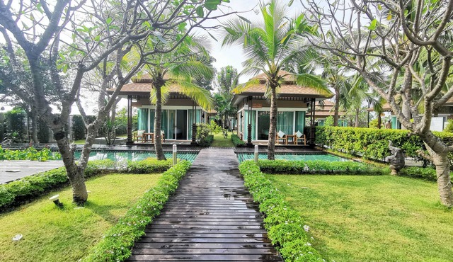 Keang Kluen Talay Resort