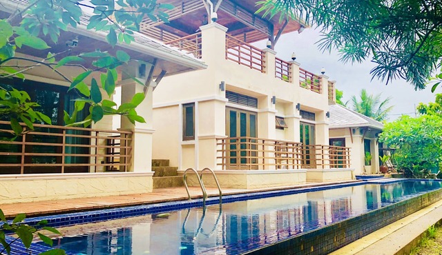 Kirinakara luxury villa