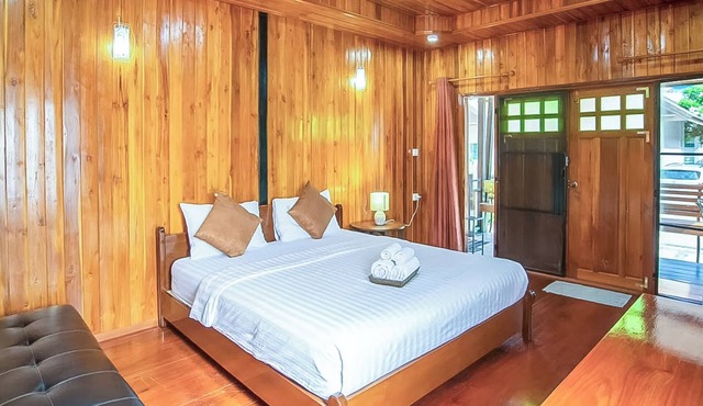Klang mueang villa