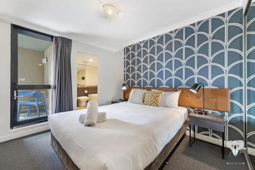 KozyGuru | Haymarket | 2B Apt With Amazing View | Walk To Darling Harbour