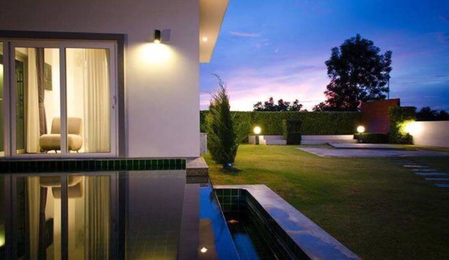 L.A. Pool Villa Huahin