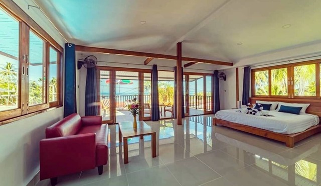 Le Grand bleu Hotel