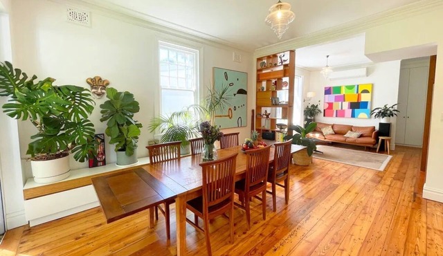 Light, Spacious Family Friendly Bondi Beach House