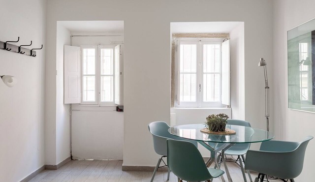 Lisbon Apartment - One Bedroom Apartment, Sleeps 4