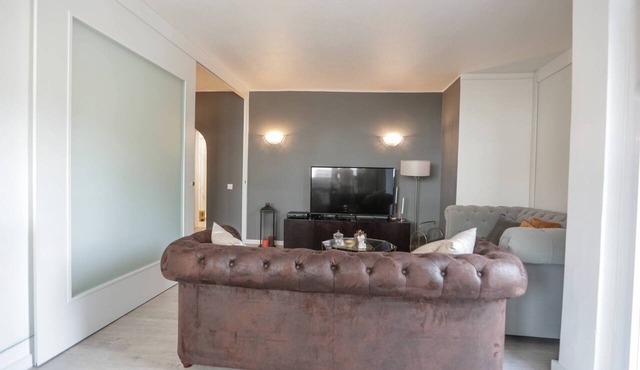 Lisbon South Beach Apartment