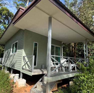 Little Bailan Retreat - Garden & River Side