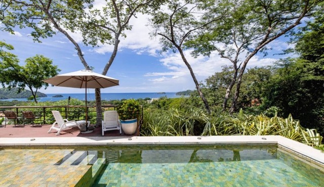 Little Dubai 4 BR Luxury Villa in Pacifico Ocean View & Infinity Pool 8 Guests