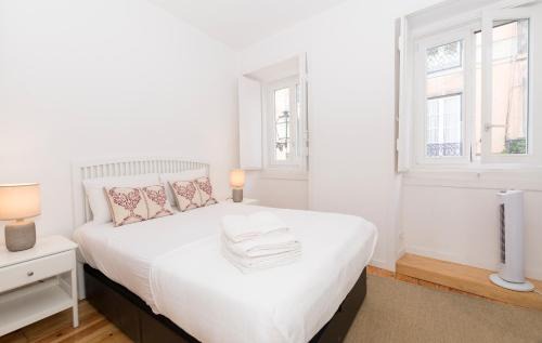 Live like a local @ Casa da Esquina - Wifi & A/C