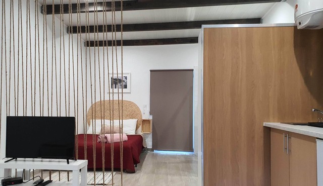 Loft with terrace in picturesque village near Faro and beaches