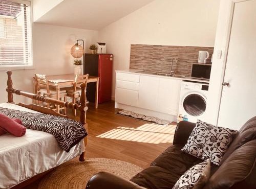 Love Cottage