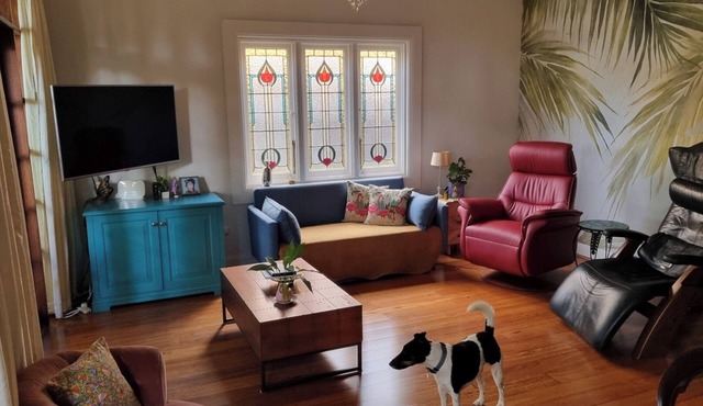 Lovely one-bedroom ground floor unit