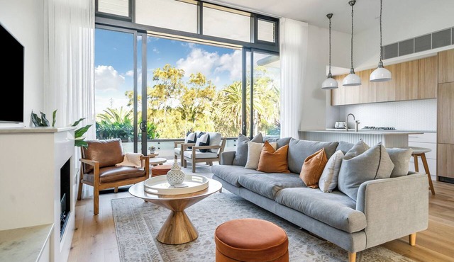 Luxurious penthouse-park, Golf Course, ocean views