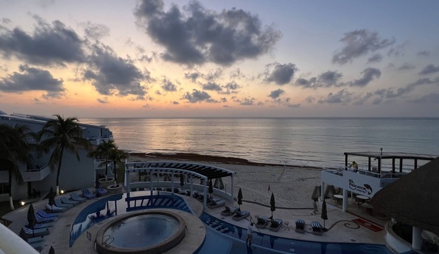 Luxury beachfront condo in Royal Sunset Fishermens resort & spa