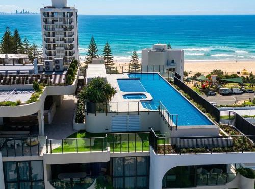 Luxury Esprit Apartment at Rainbow Bay