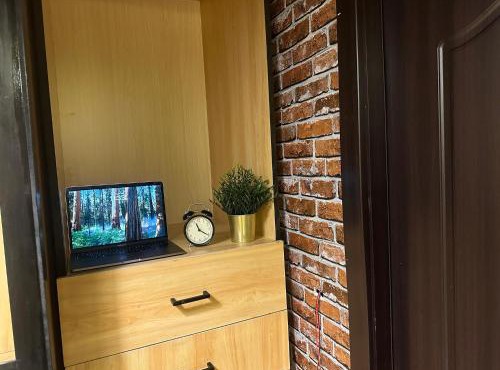 Luxury Hostel Bedspace in Downtown Near Emirates Towers Metro