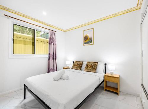 Malls at Doorstep 2-Bed Unit in Heart of Cannon Hill