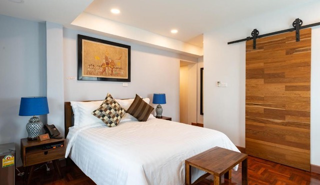 Maneeya Park Residence