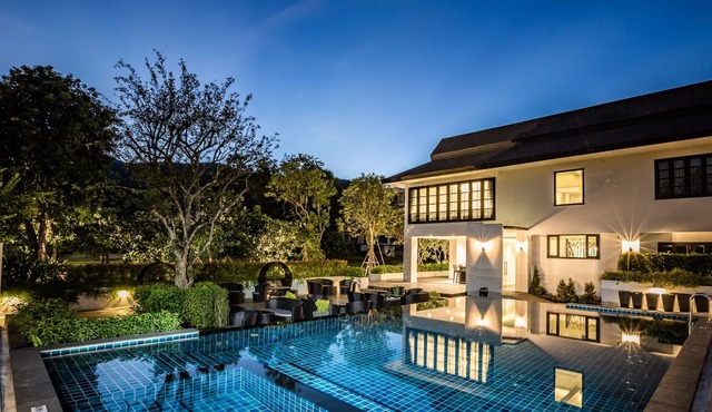 Merchant Villa