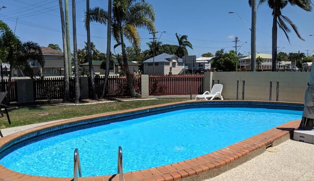 Miners Lodge Motor Inn