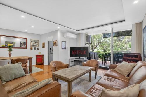 Miranda Comfort Stay Stylish Living with Sauna
