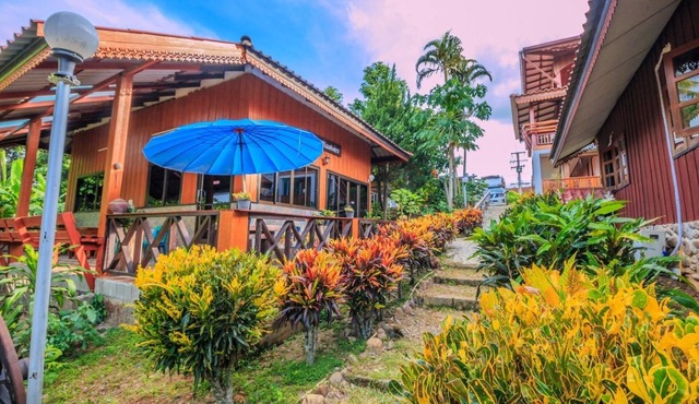 Mitkhoonyoum Hotel