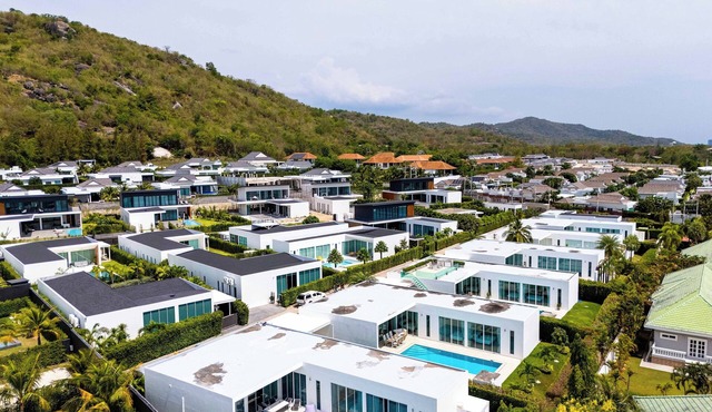 Modern 4 Bedroom Pool Villa PMK-A6