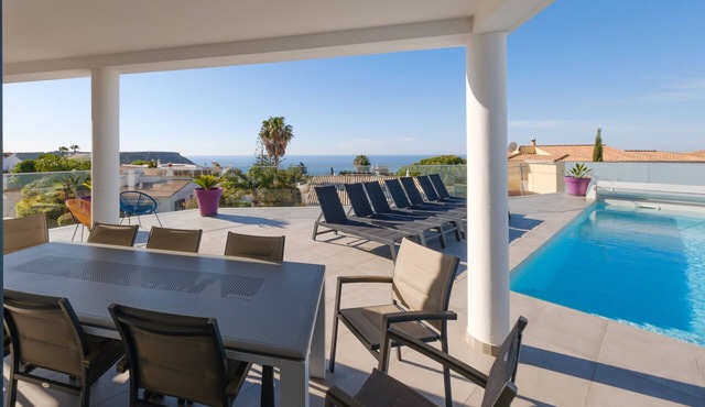 Modern villa with sea view [27]