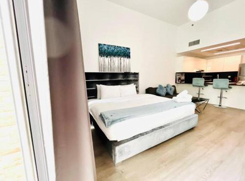 ModernLux - Lovely Studio Apartment in JVT next to Park