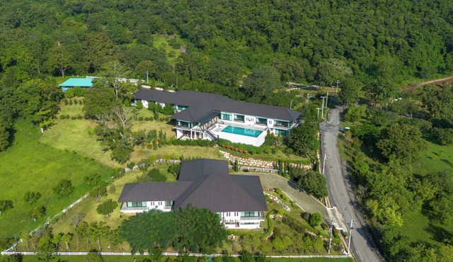 Monlada Khaoyai