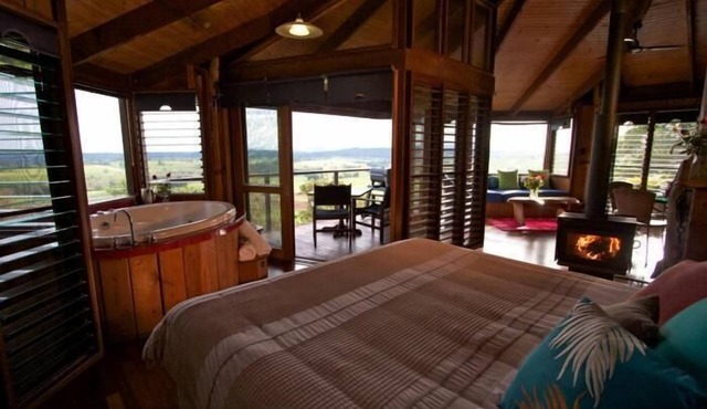 Mt Quincan Crater Retreat