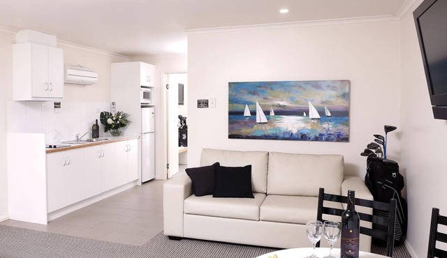 Murray Downs Resort