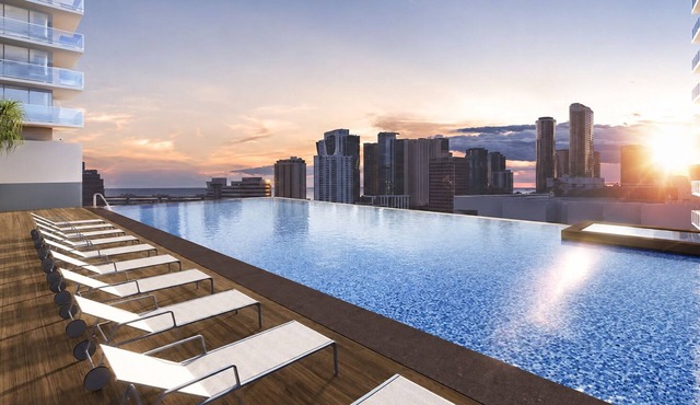 Newly Built High-Floor Condo with Diamond head & Ocean Views & Luxury Amenities