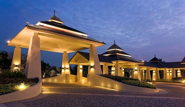 Novotel Chumphon Beach Resort