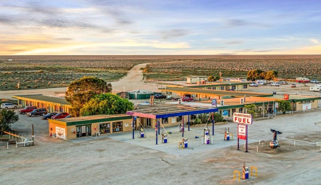 Nullarbor Roadhouse