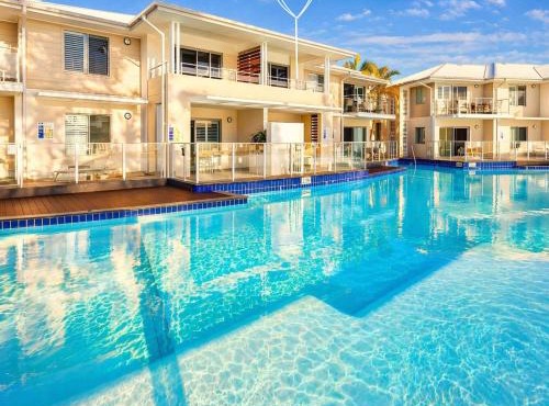 Oaks Port Stephens Pacific Blue Resort - Sea Salt Apartment One Bedroom
