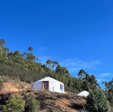 Off-Grid Yurt with Spectacular Views in the Algarve Countryside