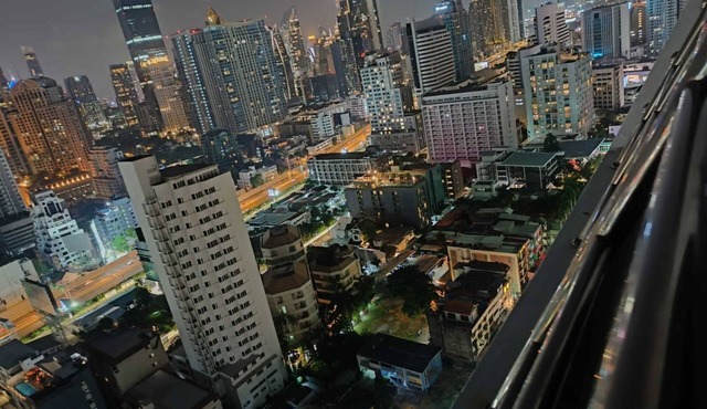 Omni Tower Sukhumvit Nana - Direct
