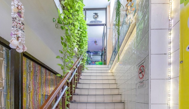 OYO 583 Sweethome Guest House