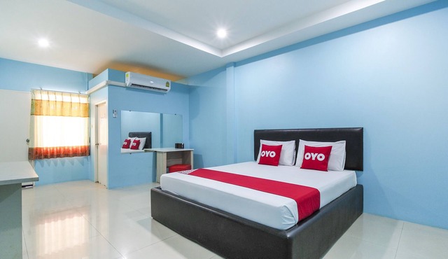 OYO 622 Sixsense Hotel