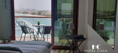Palm Studio I Weekly Offer I Gym and Pool 15 16