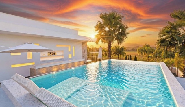 Palm Villa Chiang Mai Award-Winning Luxury Villa with Private Pool