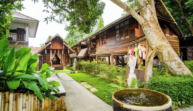 Pastela Doi Saket Villa & Spa
