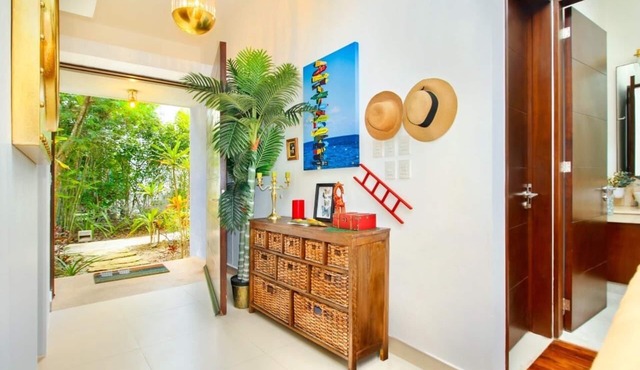 Peaceful Escape Private Pool TownHouse 3BR-7 Guests