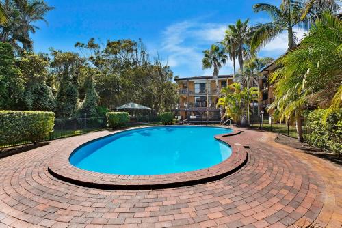 Pelican Place