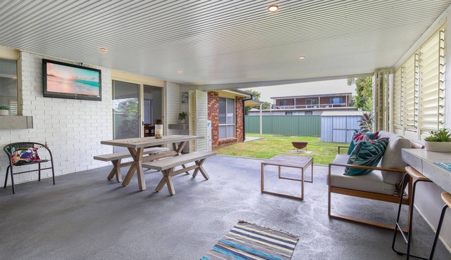 Pet-Friendly Spacious Home by the Beach