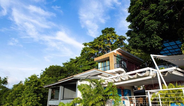 Phuket View Coffee and Resort