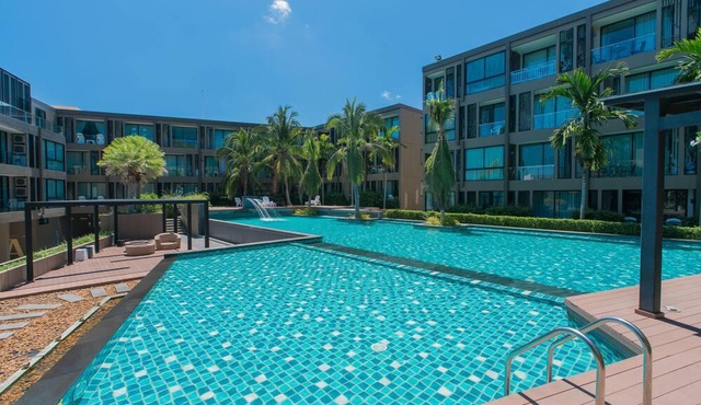 Pixels - Ocean Front Studio with Pool View Cape Panwa