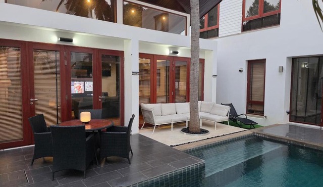 Pranaluxe Pool Villa ORG