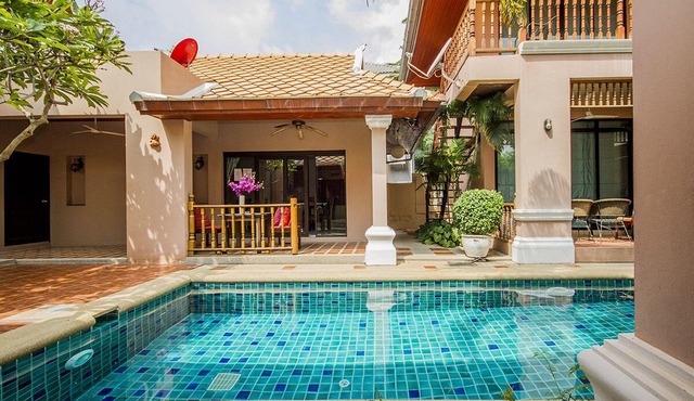 Pratamnak villa near walking street